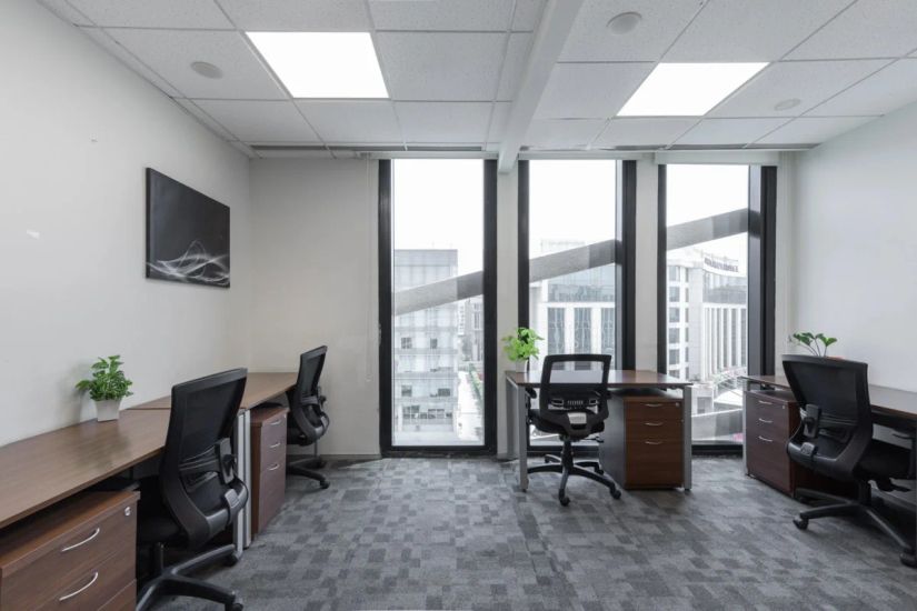 Regus Caddie Commercial Tower